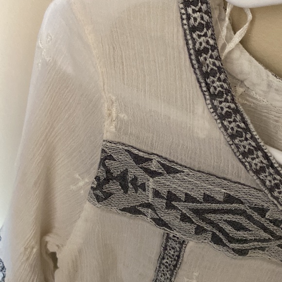 ❤️WorldMarket Blouse - Picture 5 of 6